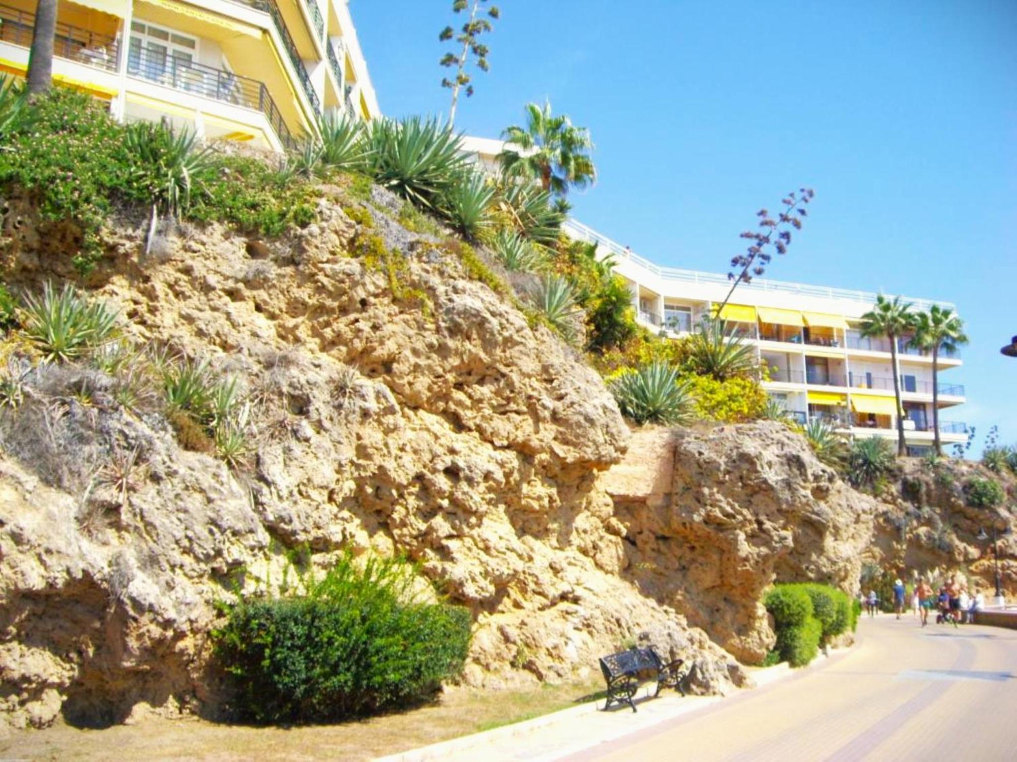 Santa Clara Modern & Exclusive Seafront Apartment Торемолинос Екстериор снимка