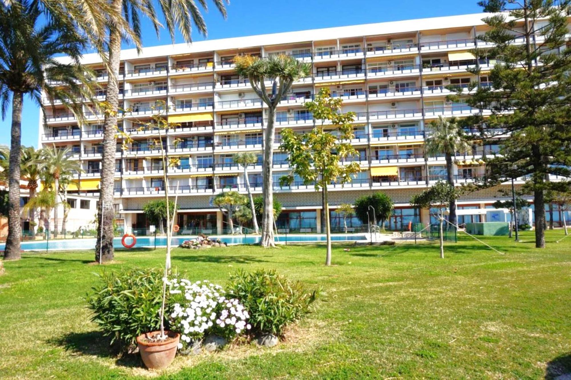 Santa Clara Modern & Exclusive Seafront Apartment Торемолинос Екстериор снимка